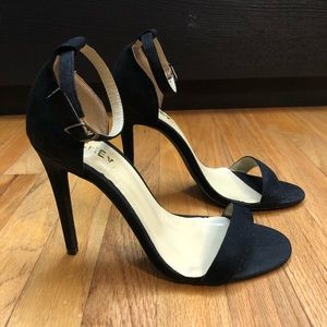 ZriEy Black Heels